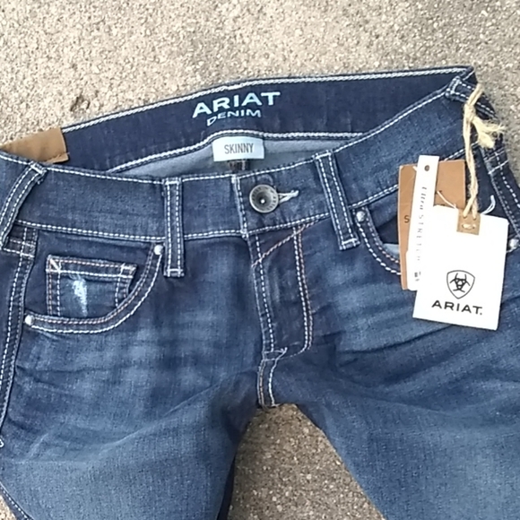 Ariat Denim - NWT Ariat Skinny jeans Size 25R